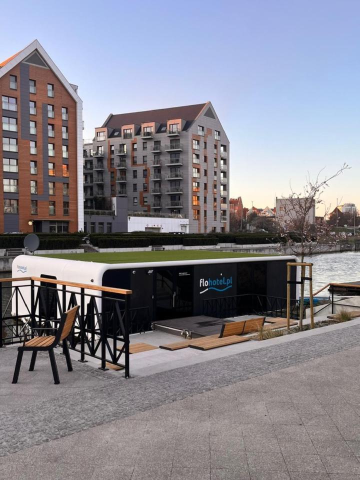 Dom Na Wodzie - Flohotel Gdansk Bagian luar foto